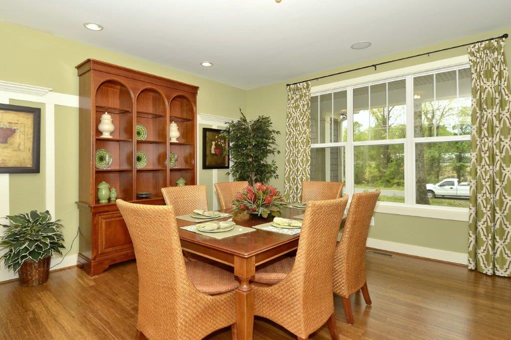Dining Rooms Photos. New Homes in Central Maryland