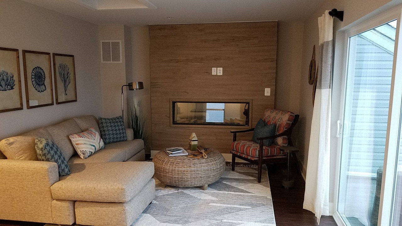 Living Rooms Photos. New Homes in Central Maryland