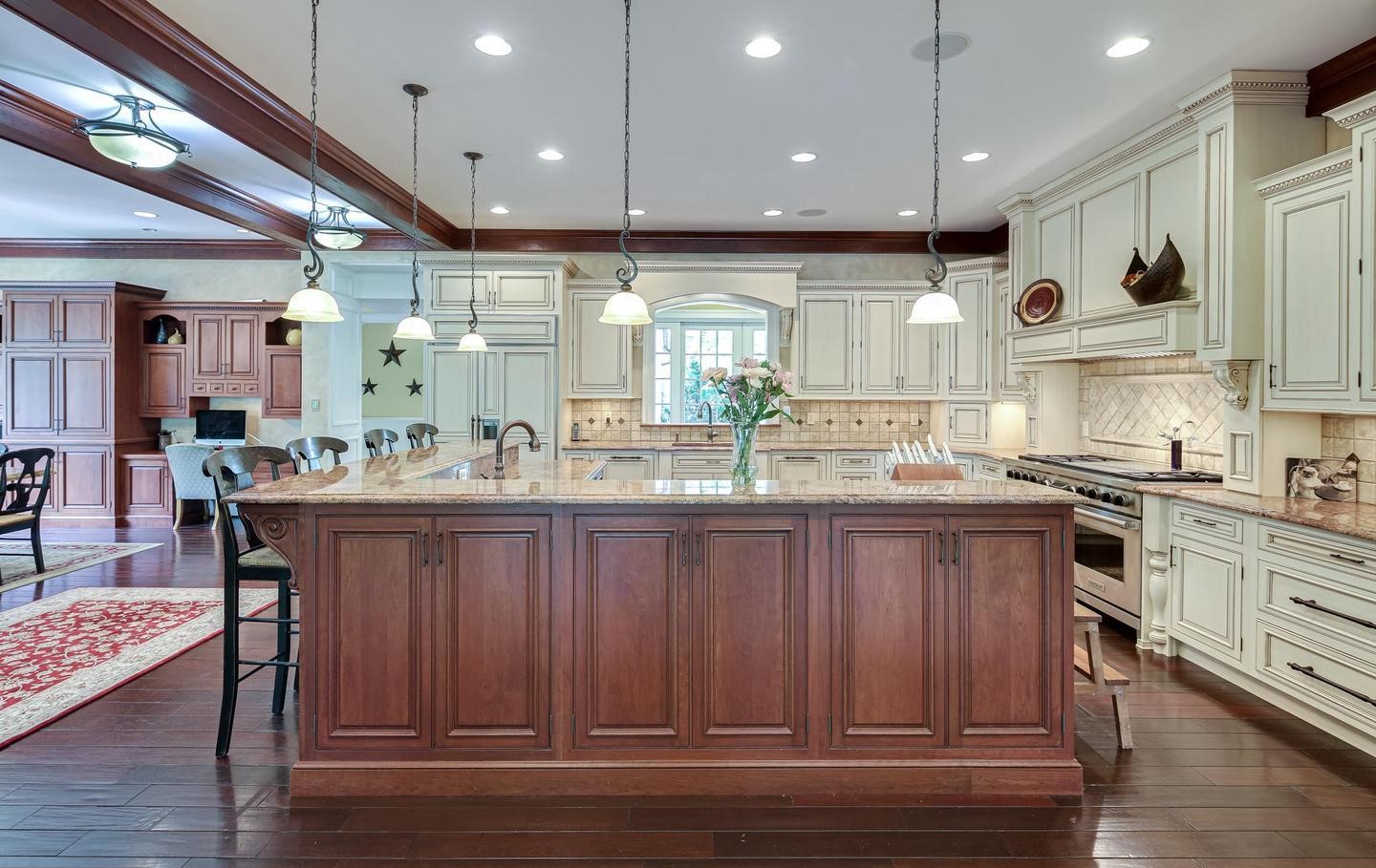 Kitchens Photos. New Homes in Central Maryland